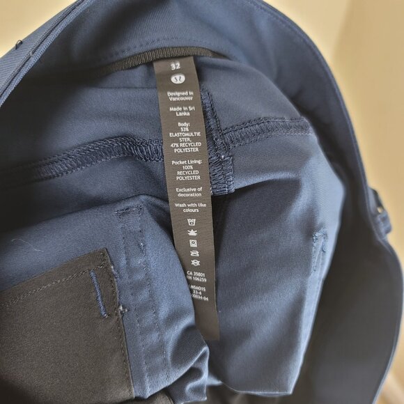 Lululemon ABC Classic Fit 5 Pant Men's Sz 32 Navy 5 Pocket Warpstreme - Picture 10 of 10